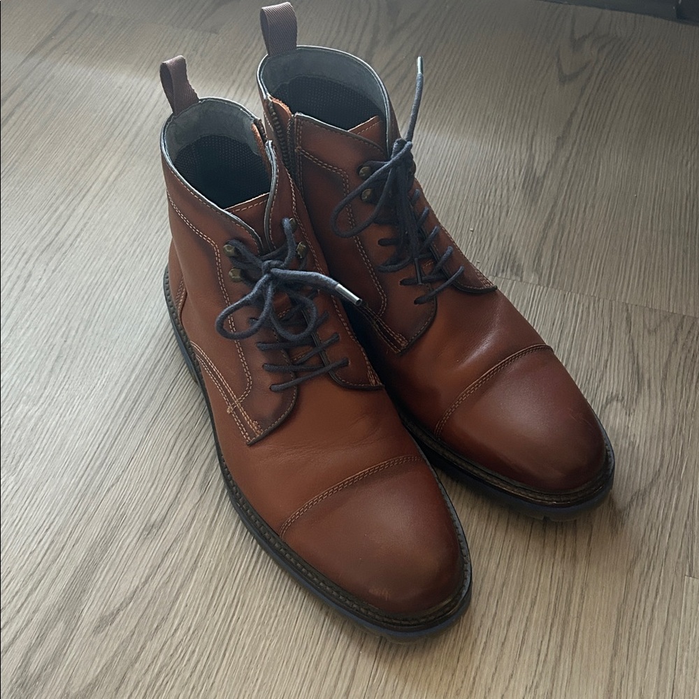 Johnston & Murphy Brown Leather Boots
